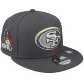 New Era - NFL Grå snapback Keps - San Francisco 49ers NFL24 Draft 9FIFTY Grey/Red Snapback @ Hatstore