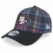 New Era - NFL Svart flexfit Keps - San Francisco 49ers NFL24 39THIRTY Tartan/Black Flexfit @ Hatstore