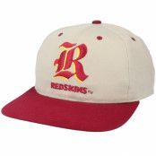 Twins Enterprise - NFL Beige snapback Keps - Washington Football Team Old English Logo NFL Vintage Beige/Red Snapback @ Hatstore