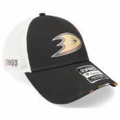 Fanatics - NHL Svart trucker Keps - Anaheim Ducks Authentic Pro Draft Podium Black/White Trucker @ Hatstore