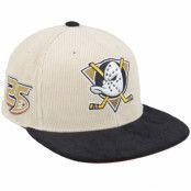 Mitchell&Ness - NHL Beige Keps - Anaheim Ducks Team Cord Off White/Black Fitted @ Hatstore