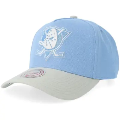 Mitchell&Ness - NHL Blå adjustable Keps - Anaheim Ducks Blue Gleam Pro Cap Vintage Light Blue A-Frame Adjustable @ Hatstore
