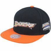 Mitchell&Ness - NHL Svart snapback Keps - Anaheim Ducks 2 Tone Side Patch Black/Orange Snapback @ Hatstore