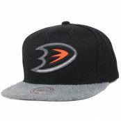 Mitchell&Ness - NHL Svart snapback Keps - Anaheim Ducks Black/Grey Fuzz 2 Tone Snapback @ Hatstore