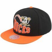 Mitchell&Ness - NHL Svart snapback Keps - Anaheim Ducks Crooked Path Black/Orange Snapback @ Hatstore