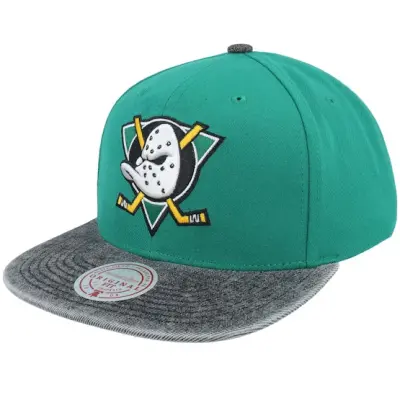 Mitchell&Ness - NHL Svart snapback Keps - Anaheim Ducks Denim Patchwork  Vintage Teal/Black Snapback @ Hatstore