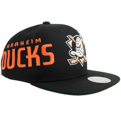 Mitchell&Ness - NHL Svart snapback Keps - Anaheim Ducks Playoff Win Black Snapback @ Hatstore