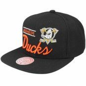 Mitchell&Ness - NHL Svart snapback Keps - Anaheim Ducks Retro Lock Up Black Snapback @ Hatstore