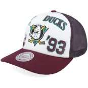 Mitchell&Ness - NHL Vit trucker Keps - Anaheim Ducks Gridlock Vintage White/Plum Trucker @ Hatstore