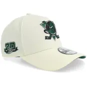 New Era - NHL Beige adjustable Keps -"Hatstore Exclusive x Anaheim Ducks 9FORTY 20 Anniversary Chrome A-Frame Adjustable"@ Hatstore