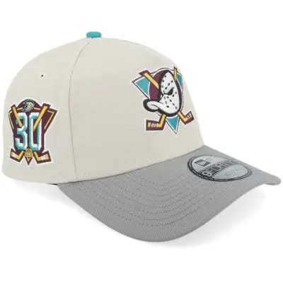 New Era - NHL Beige adjustable Keps - Hatstore Exclusive x Anaheim Ducks 9FORTY Stone/Storm Grey 30 A-Frame Adjustable @ Hatstore