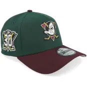 New Era - NHL Grön adjustable Keps - Hatstore Exclusive x Anaheim Ducks 9FORTY Green/Maroon A-Frame Adjustable @ Hatstore