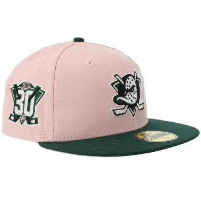 New Era - NHL Rosa fitted Keps - Hatstore Exclusive x Anaheim Ducks 59FIFTY Blossom Pink Rouge/Green Fitted @ Hatstore