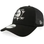 New Era - NHL Svart trucker Keps - Hatstore Exclusive x Anaheim Ducks 9FORTY Black/White A-frame Trucker @ Hatstore