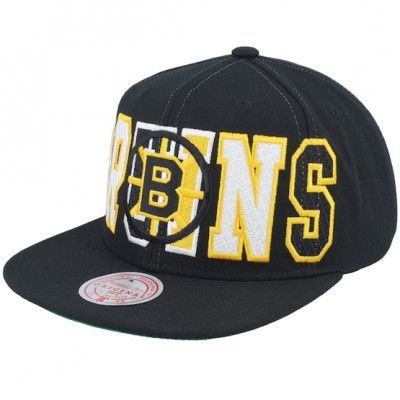Mitchell&Ness - NHL Svart snapback Keps - Boston Bruins Varsity Bust Black Snapback @ Hatstore