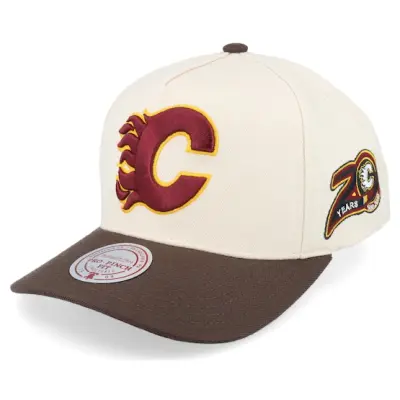 Mitchell&Ness - NHL Beige adjustable Keps - Hatstore Exclusive x Calgary Flames Pro Crown Natural/Brown A-frame Adjustable @ Hatstore