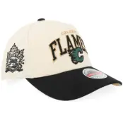 Mitchell&Ness - NHL Beige adjustable Keps - Hatstore Exclusive x Calgary Flames Sand Classic Red Sand/Black Adjustable @ Hatstore