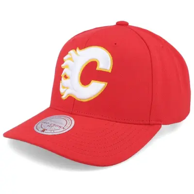 Mitchell&Ness - NHL Röd adjustable Keps - Calgary Flames Team Ground 2.0 Pro Red Adjustable @ Hatstore