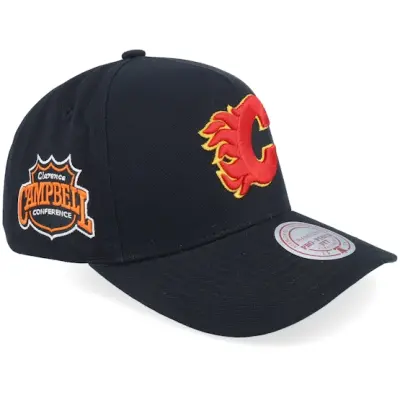 Mitchell&Ness - NHL Svart adjustable Keps - Calgary Flames NHL Nostalgic 2.0 Pro Crown Black A-frame Adjustable @ Hatstore