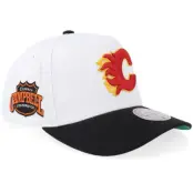Mitchell&Ness - NHL Vit adjustable Keps - Calgary Flames Nostalgic Pro Crown White/Black A-frame Adjustable @ Hatstore