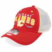 Outerstuff - NHL Röd trucker Keps - Kids Calgary Flames Lockup Meshback Cap Red/White/Yellow Trucker @ Hatstore