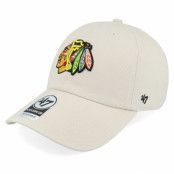 47 Brand - NHL Beige unconstructed Keps - Chicago Blackhawks Clean Up Bone Dad Cap @ Hatstore