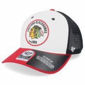 47 Brand - NHL Vit trucker Keps - Chicago Blackhawks Swell Mvp White/Red/Black Trucker @ Hatstore