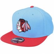 American Needle - NHL Blå snapback Keps - Chicago Blackhawks 400 Series Light Blue/Dark Red Snapback @ Hatstore