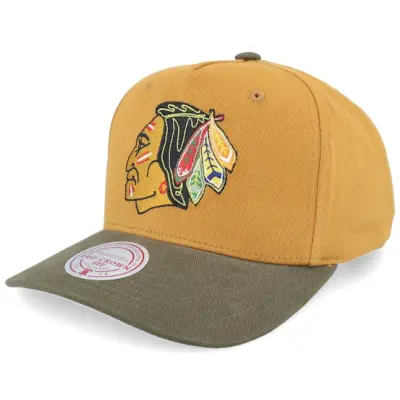 Mitchell&Ness - NHL Beige adjustable Keps - Hatstore Exclusive x Chicago Blackhawks Sign. Pro Crown-c. Tan/Brown A-frame Adjustable @ Hatstore