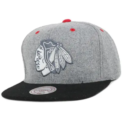 Mitchell&Ness - NHL Grå snapback Keps - Chicago Blackhawks Greyton Snapback @ Hatstore