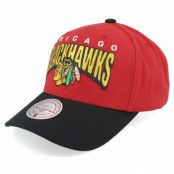 Mitchell&Ness - NHL Röd adjustable Keps - Chicago Blackhawks Boom Text Pro Red Adjustable @ Hatstore