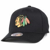 Mitchell&Ness - NHL Svart adjustable Keps - Chicago Blackhawks Flex Black 110 Adjustable @ Hatstore