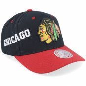 Mitchell&Ness - NHL Svart adjustable Keps - Chicago Blackhawks Overbite Pro Black/Red Adjustable @ Hatstore