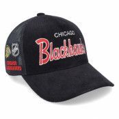 Mitchell&Ness - NHL Svart trucker Keps - Chicago Blackhawks Times Up Black Trucker @ Hatstore