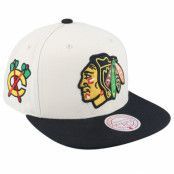 Mitchell&Ness - NHL Vit snapback Keps - Chicago Blackhawks Vintage Off White Snapback @ Hatstore