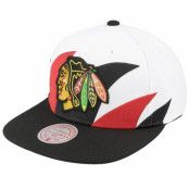 Mitchell&Ness - NHL Vit snapback Keps - Chicago Blackhawks Vintage Sharktooth White/Black Snapback @ Hatstore