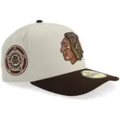 New Era - NHL Beige fitted Keps - Hatstore Exclusive x Chicago Blackhawks 59FIFTY Curve Stone/Burnt Wood A-Frame Fitted @ Hatstore