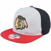 Outerstuff - NHL Grå snapback Keps - Kids Chicago Blackhawks NHL Deadstock Heather Grey/Black/Red Snapback @ Hatstore