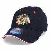 Outerstuff - NHL Svart unconstructed Keps - Kids Chicago Blackhawks Fashion Logo Slouch University Red Dad Cap @ Hatstore