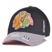 Reebok - Chicago Blackhawks Playoffs Black Flexfit (S/M)