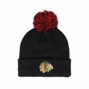 Adidas - NHL Svart pom Beanie - Chicago Blackhawks NHL Cuffed Beanie Black Pom @ Hatstore