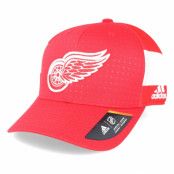 Adidas - NHL Röd flexfit Keps - Detroit Red Wings Draft Structured Red Flexfit @ Hatstore