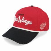 American Needle - NHL Röd adjustable Keps - Detroit Red Wings Roscoe Red/Black Adjustable @ Hatstore