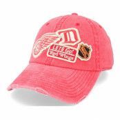 American Needle - NHL Röd unconstructed Keps - Detroit Red Wings Detroit Red Wings Iconic Red Dad Cap @ Hatstore