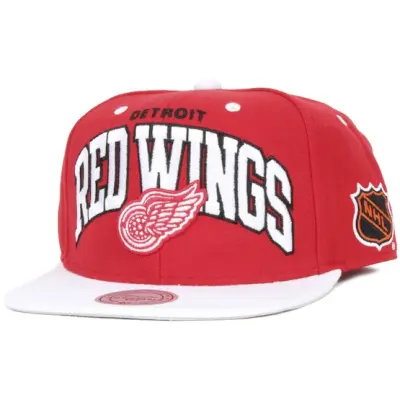 Mitchell&Ness - NHL Röd snapback Keps - Detroit Red Wings Team Arch @ Hatstore
