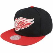 Mitchell&Ness - NHL Svart snapback Keps - Detroit Red Wings Team 2 Tone 2.0 Black/Red Snapback @ Hatstore