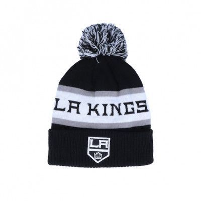Adidas - NHL Svart pom Beanie - Los Angeles Kings Cuffed Knit Black/White Pom @ Hatstore