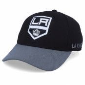 Adidas - NHL Svart flexfit Keps - Los Angeles Kings Coach Black/Grey Flexfit @ Hatstore