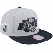 Mitchell&Ness - NHL Grå snapback Keps - Los Angeles Kings Triple Up Vintage Grey/Black Snapback @ Hatstore