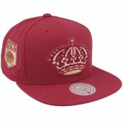 Mitchell&Ness - NHL Röd snapback Keps - Los Angeles Kings Merlot Shine Cap Vintage Maroon Snapback @ Hatstore